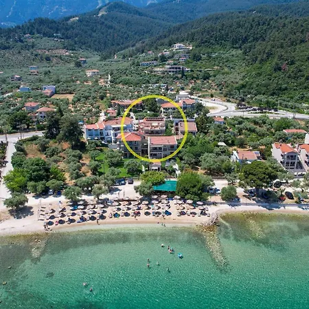 Hotel Roxani