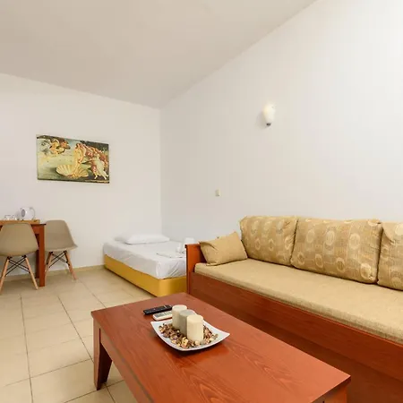 Hotel Roxani *