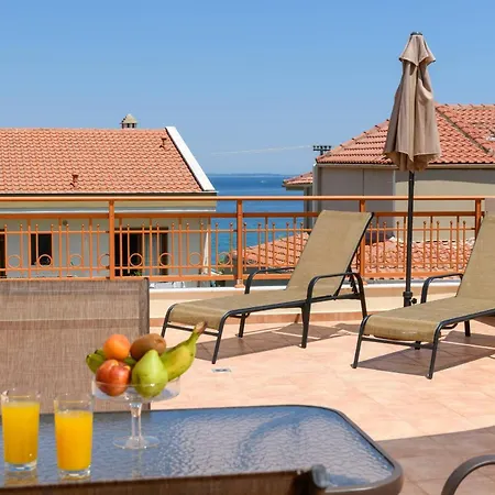 Roxani Hotel